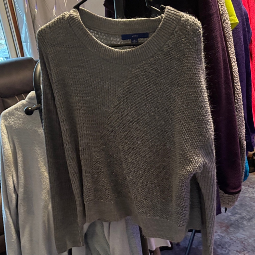 Apt. 9 Gray Crew Neck Sweater